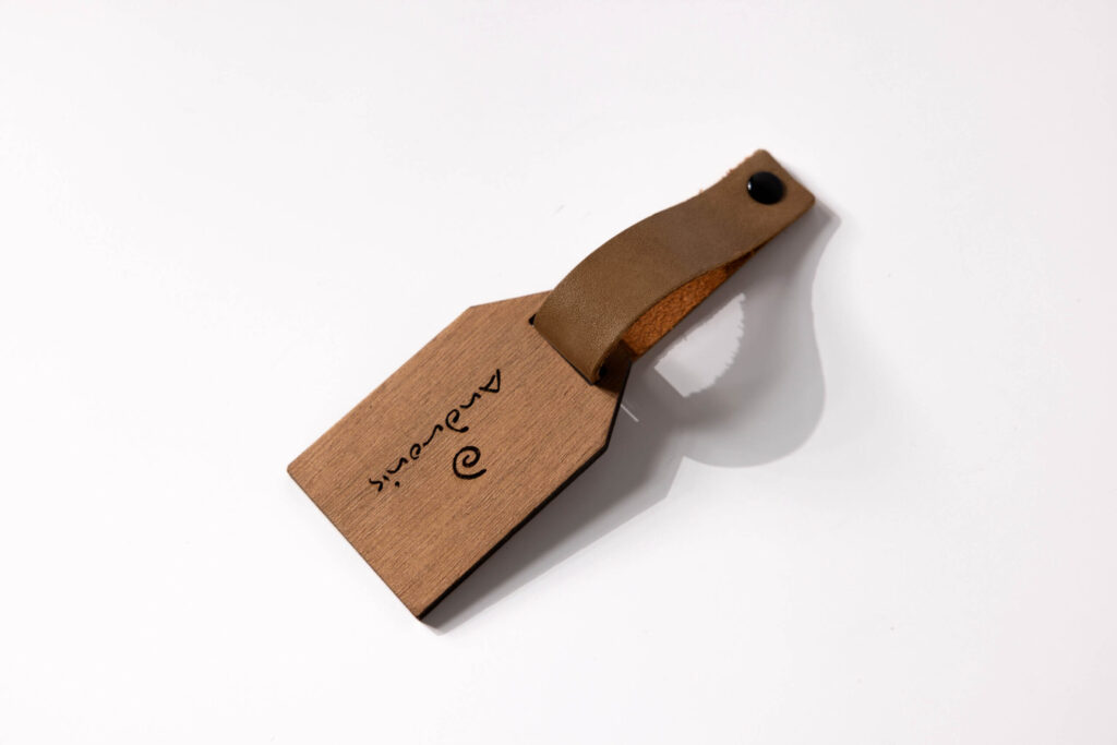 luggage tag premium