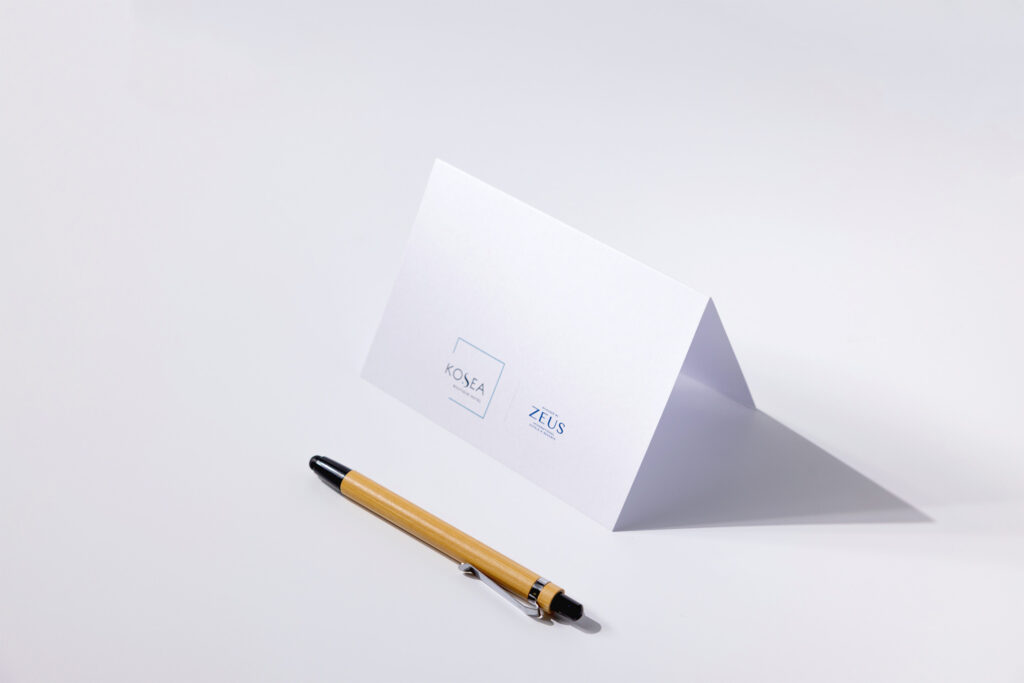 informative card fold medium