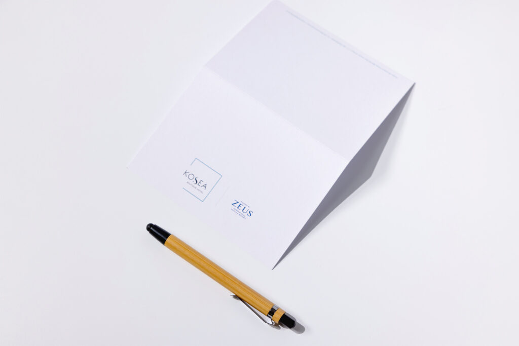 informative card fold medium
