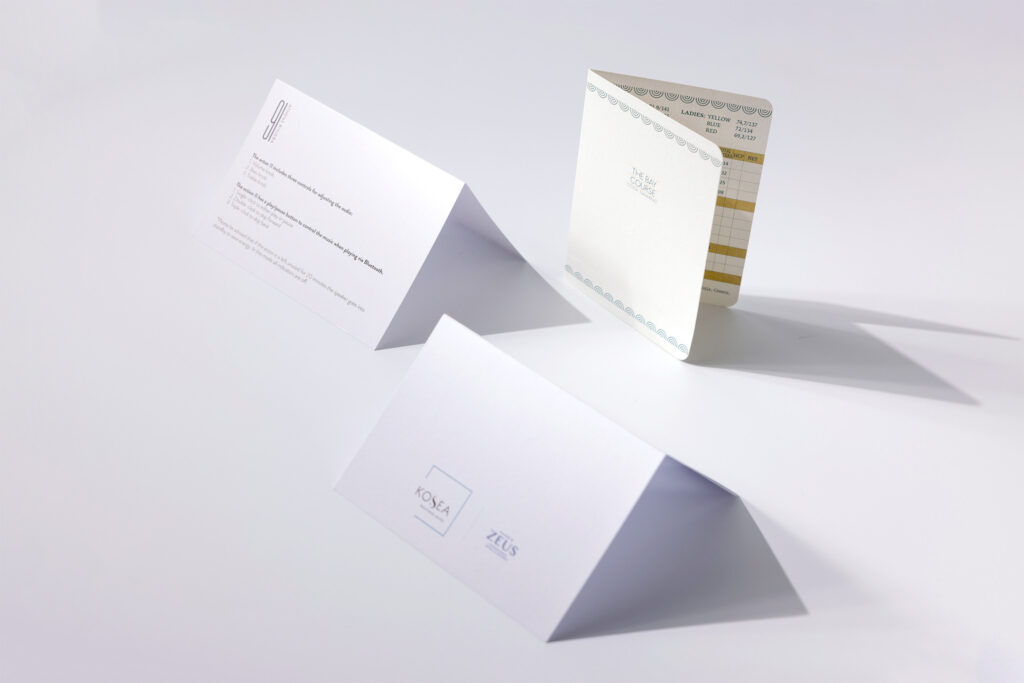 informative card fold medium