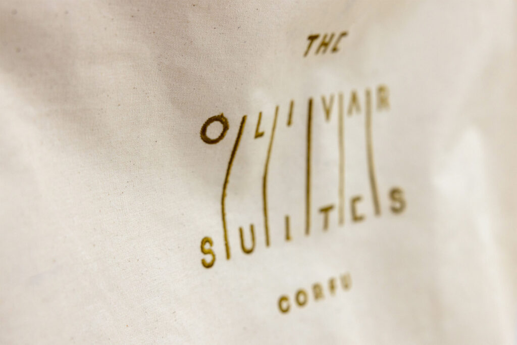 tote bag olivar suites