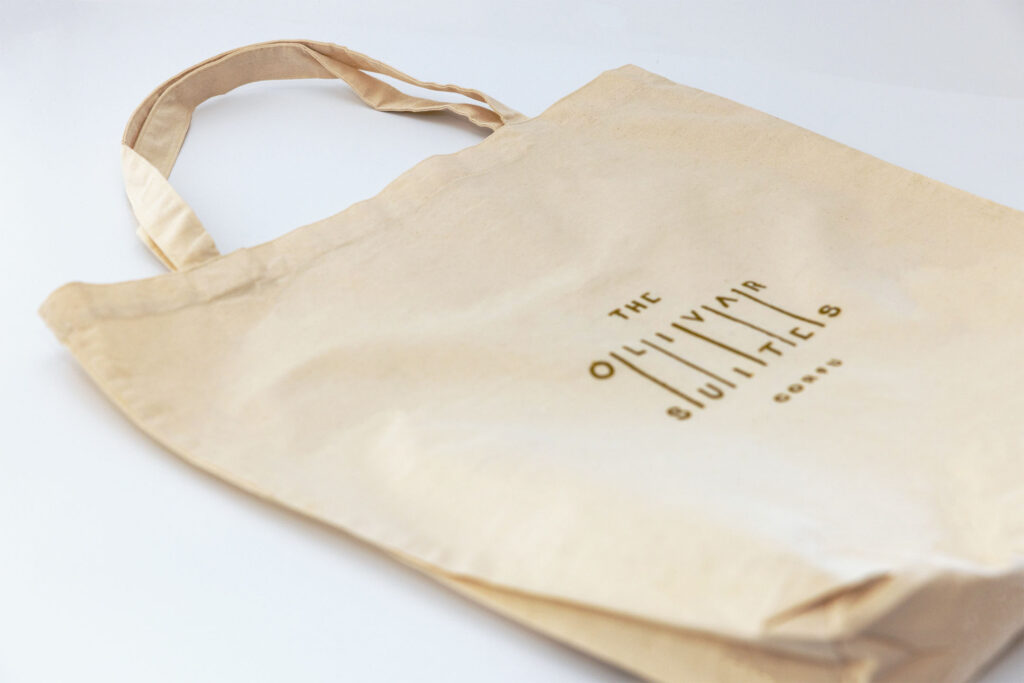 tote bag olivar suites