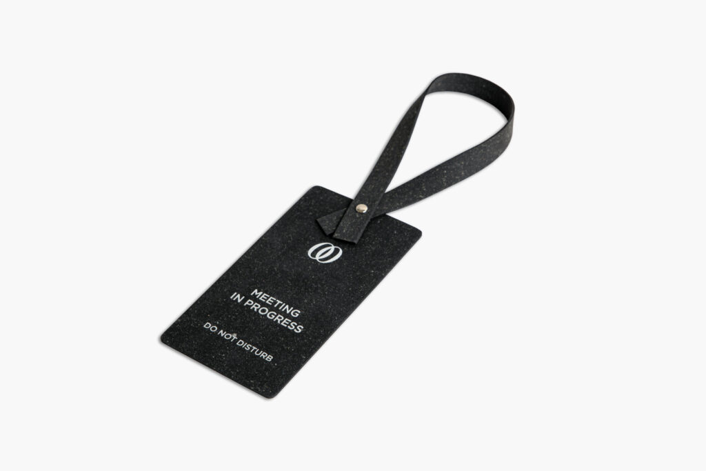door hanger f one and only aesthesis