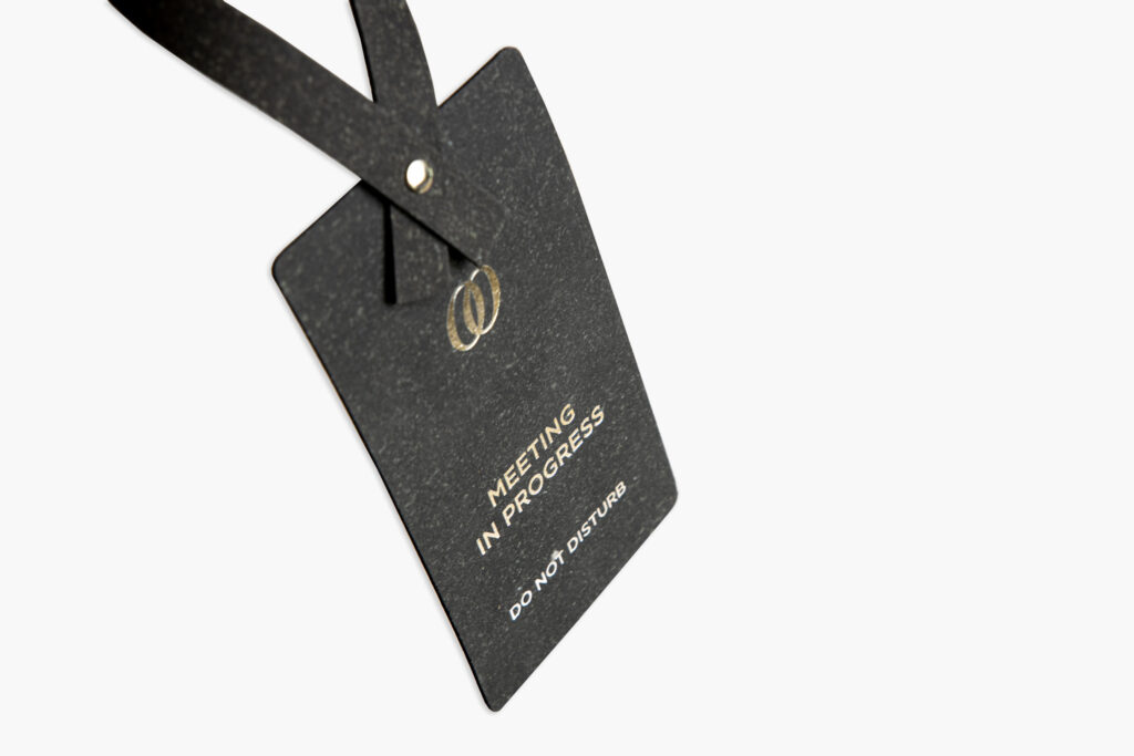 door hanger f one and only aesthesis