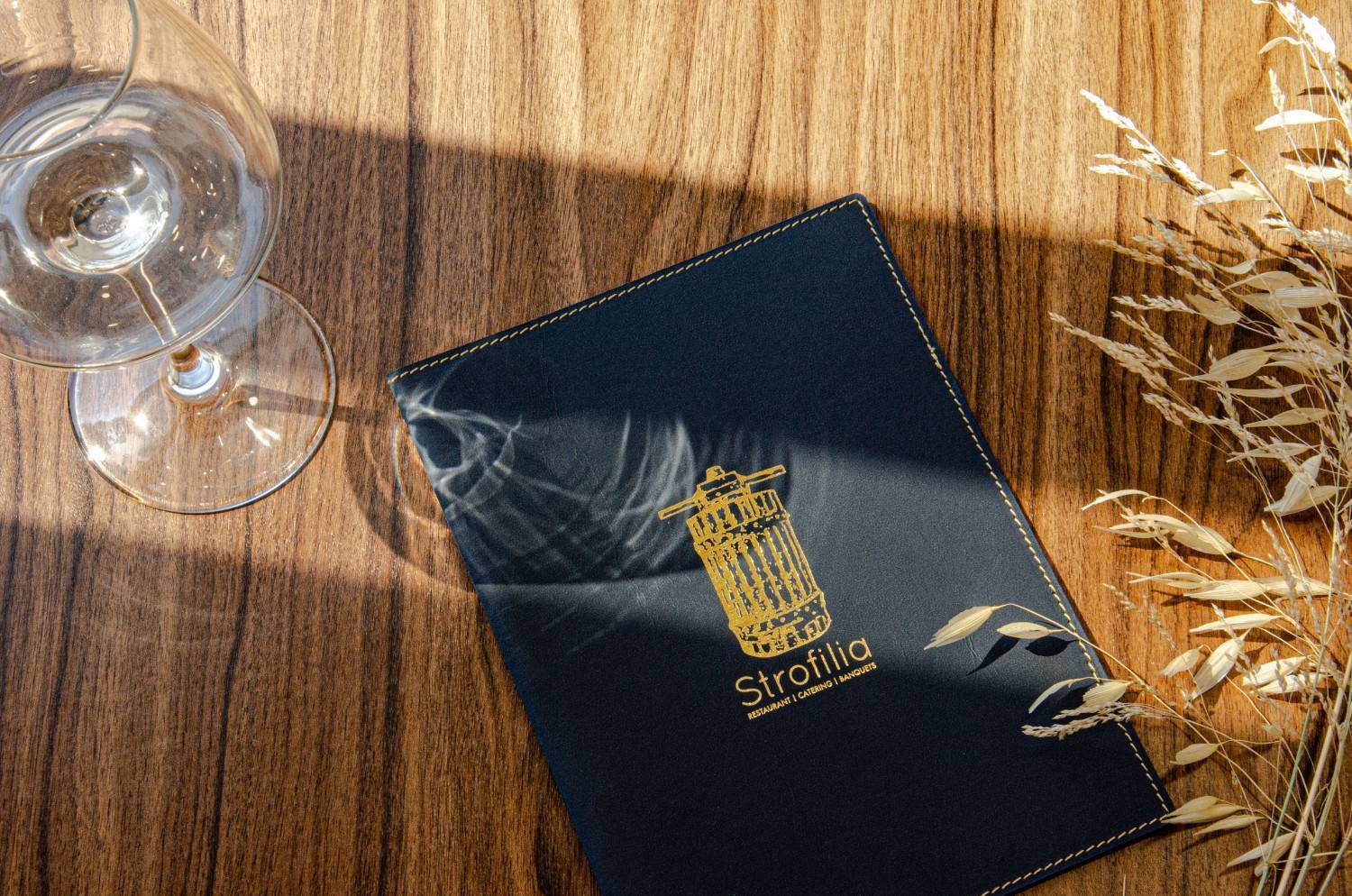 flexy cover menu wine bev bar strofilia
