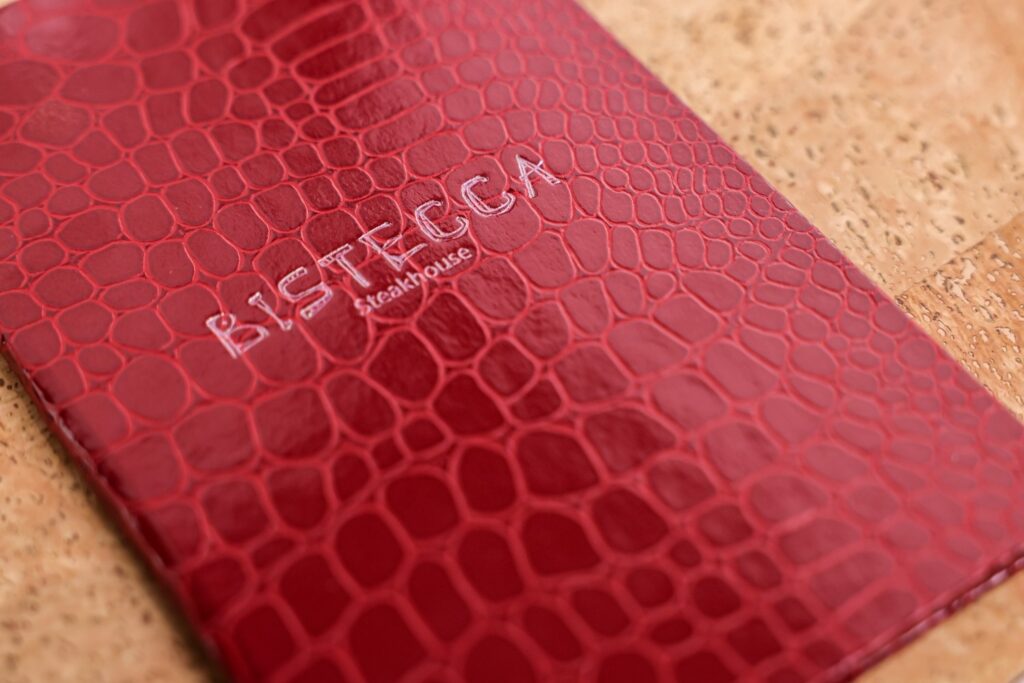 hard bill folder bisteca