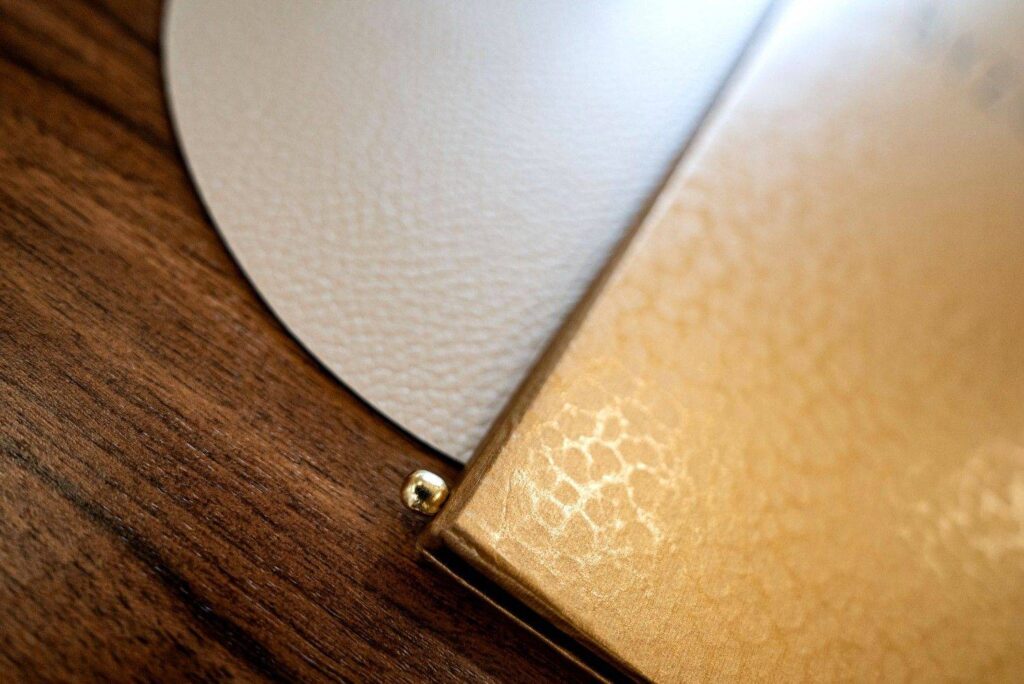 hard cover menu bev bar byzantino