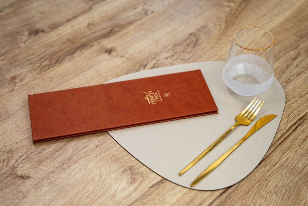 hard cover menu wine regno di morea